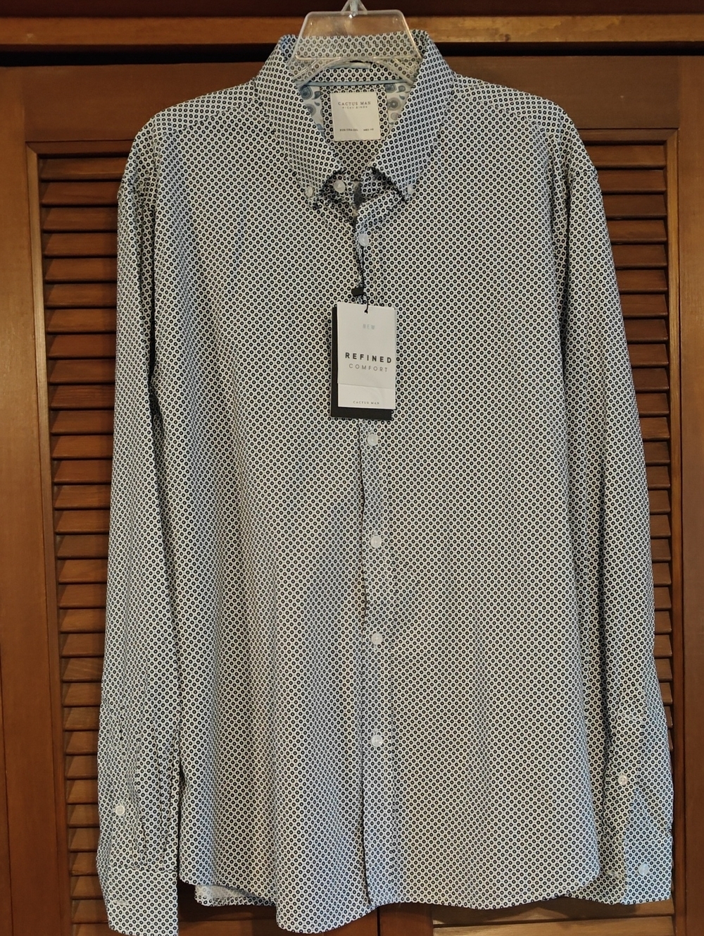 NWT Cactus Men's White Shirt with Black Micro Geo Print